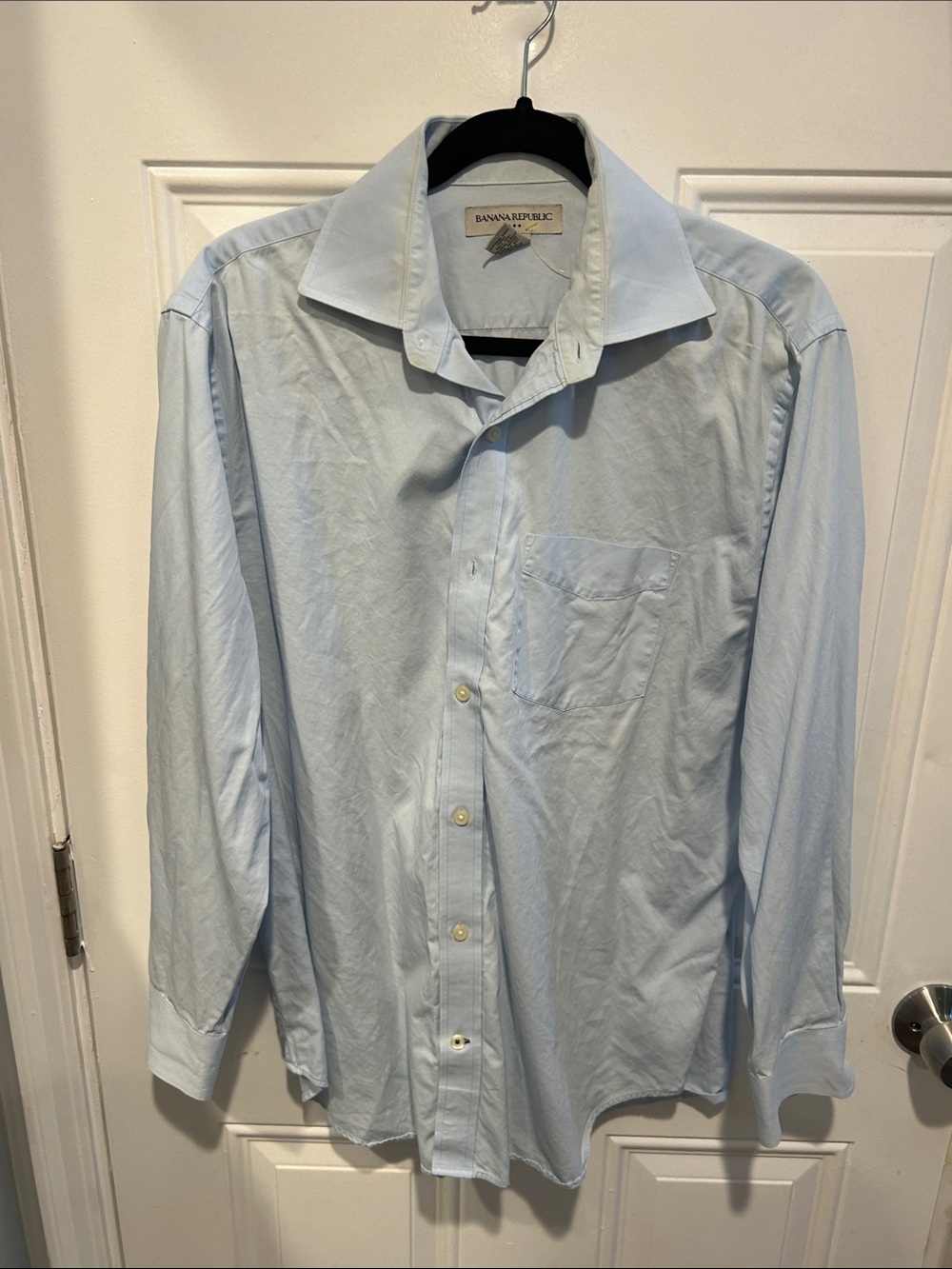 Banana Republic Men's Pale Blue Long-Sleeve Dress Shirt